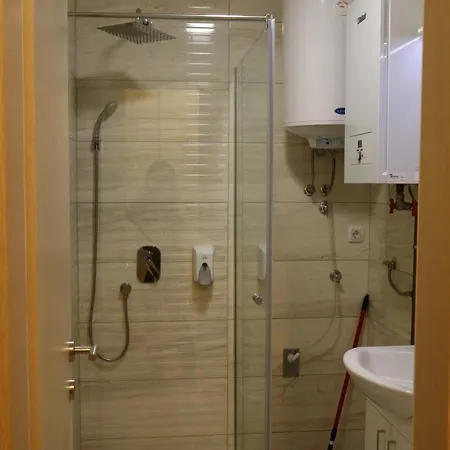 Akva Apartment *