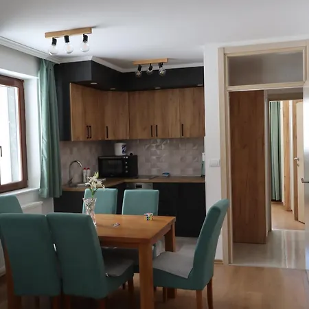Akva Apartment *